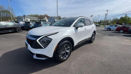 Snow White Pearl 2025 Kia Sportage Hybrid SX-Prestige