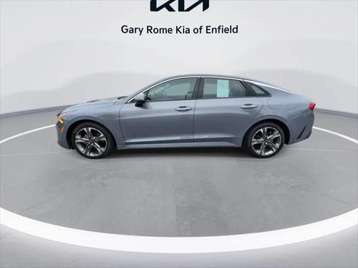 2022 Kia K5 EX