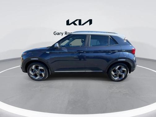 2022 Hyundai VENUE Limited