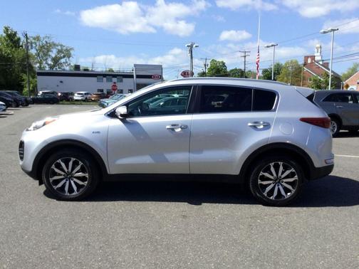 Sparkling Silver 2017 Kia Sportage EX