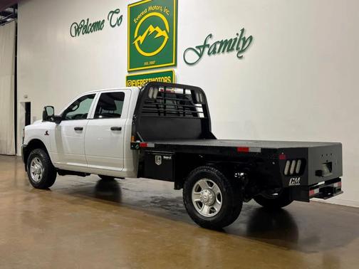 2023 RAM 2500 Tradesman Crew Cab 4x4 8' Box