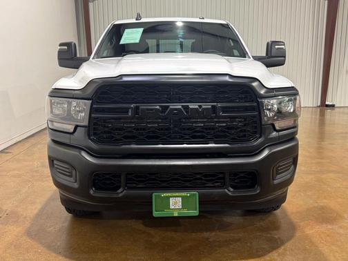 2023 RAM 2500 Tradesman Crew Cab 4x4 8' Box