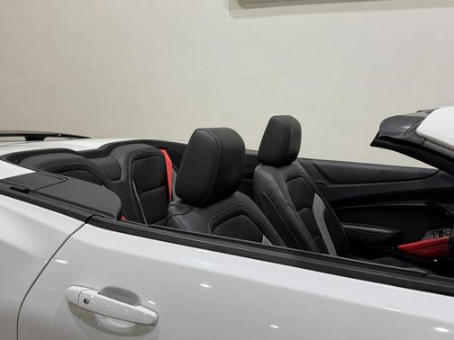 2023 Chevrolet Camaro 2LT