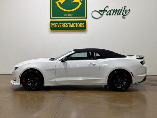 2023 Chevrolet Camaro 2LT