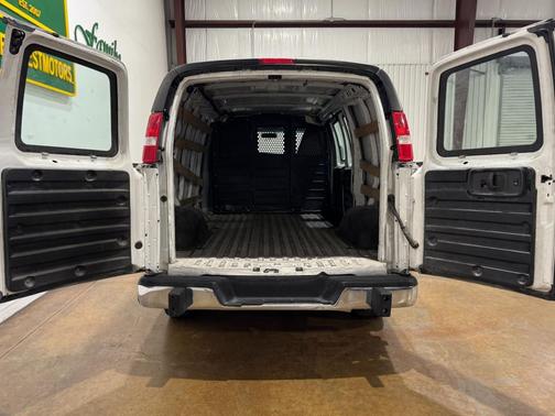 2020 Chevrolet Express 2500 RWD 2500 Regular Wheelbase WT