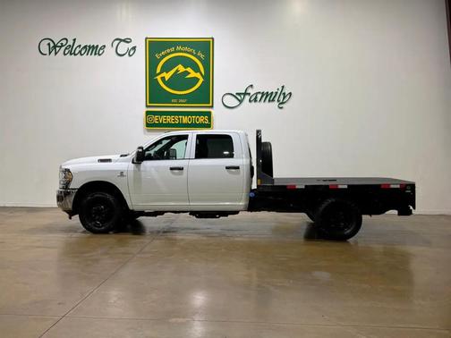 2024 RAM 3500 Tradesman/SLT/Laramie/Limited