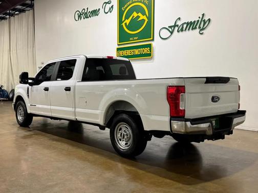 Oxford White 2019 Ford F-250 XL