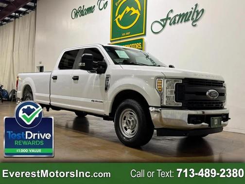 Oxford White 2019 Ford F-250 XL