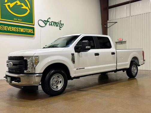 Oxford White 2019 Ford F-250 XL