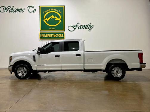 Oxford White 2019 Ford F-250 XL