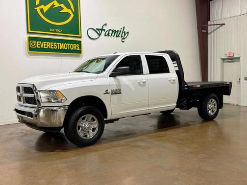 2018 RAM 2500 Tradesman Crew Cab 4x4 8' Box