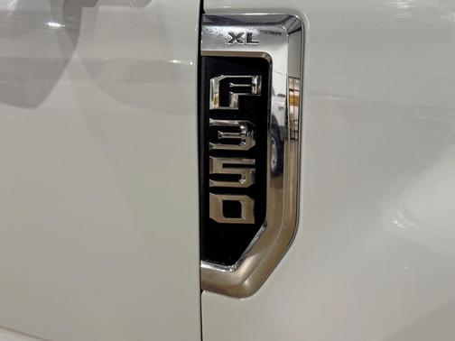 2022 Ford F-350 XL