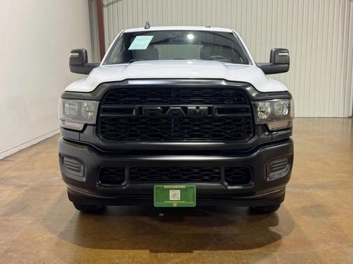 Bright White Clearcoat 2023 RAM 2500 Tradesman Crew Cab 4x4 8' Box