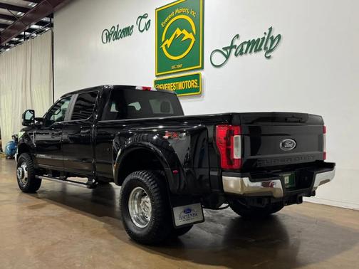 Agate Black Metallic 2019 Ford F-350 XL