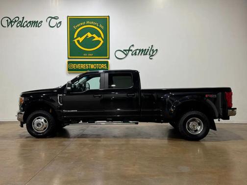 Agate Black Metallic 2019 Ford F-350 XL