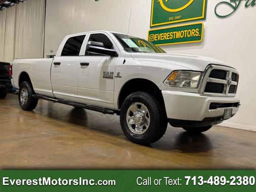 2018 RAM 2500 Tradesman Crew Cab 4x4 8' Box