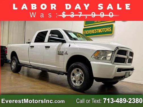 2018 RAM 2500 Tradesman Crew Cab 4x4 8' Box
