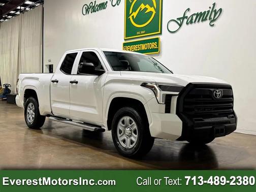 Ice Cap 2024 Toyota Tundra SR