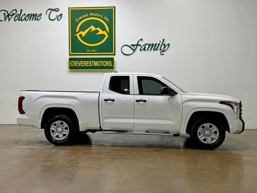 Ice Cap 2024 Toyota Tundra SR