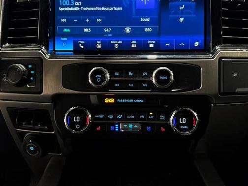 Star White Metallic Tri-Coat 2022 Ford F-250 Platinum