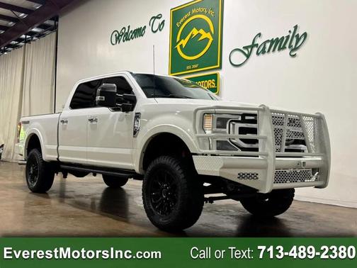 Star White Metallic Tri-Coat 2022 Ford F-250 Platinum