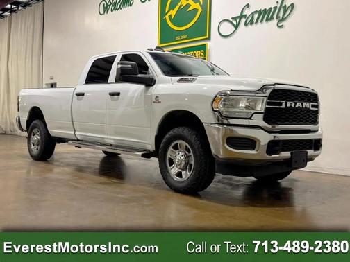 White 2024 RAM 2500 TRADESMAN 4X4 CREWCAB LONG 6.7L DIESEL