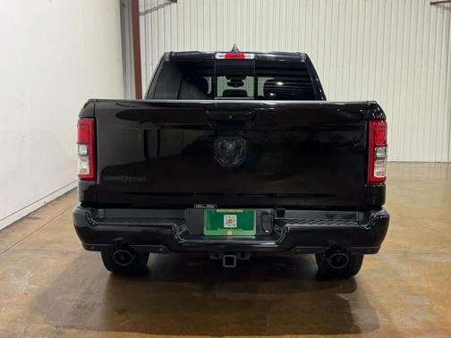 Diamond Black Crystal Pearlcoat 2020 RAM 1500 Lone Star