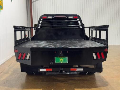 2023 Chevrolet Silverado 3500 WT