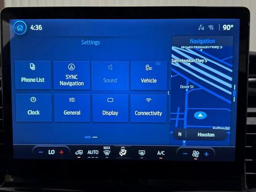 Oxford White 2023 Ford Transit-350 XLT