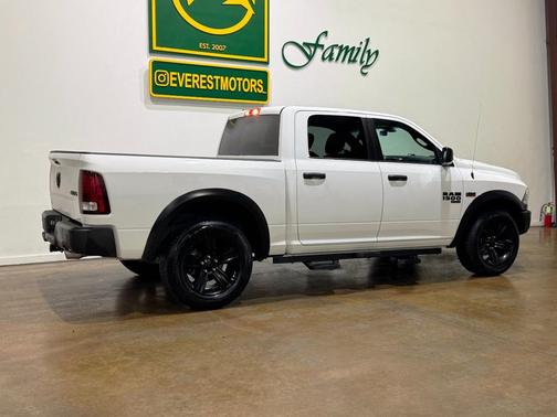 2021 RAM 1500 Classic Warlock Crew Cab 4x4 5'7' Box