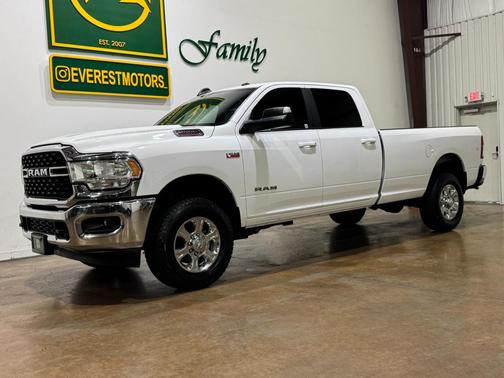 2022 RAM 2500 Lone Star Crew Cab 4x4 8' Box