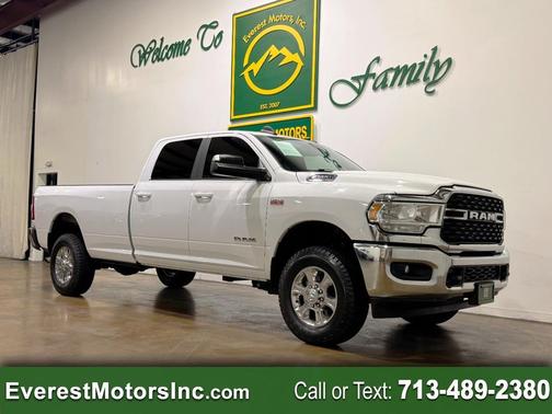 2022 RAM 2500 Lone Star Crew Cab 4x4 8' Box