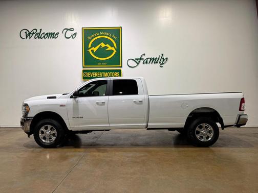 2022 RAM 2500 Lone Star Crew Cab 4x4 8' Box