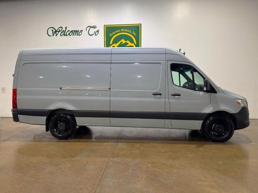 2022 Mercedes-Benz Sprinter 2500 High Roof