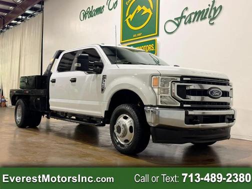 Oxford White 2022 Ford F-350 XL