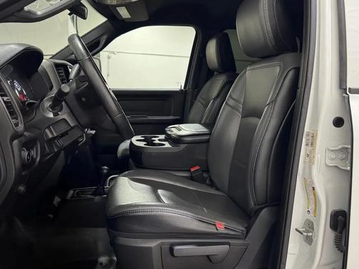 Bright White Clearcoat 2023 RAM 3500 Tradesman Crew Cab 4x4 8' Box