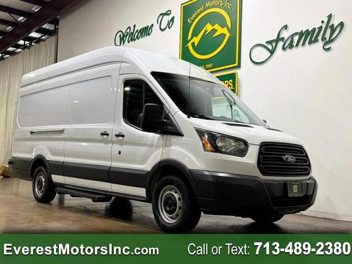 Oxford White 2018 Ford Transit-250 Base