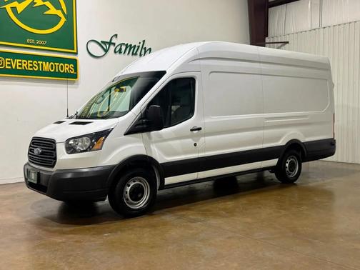 Oxford White 2018 Ford Transit-250 Base