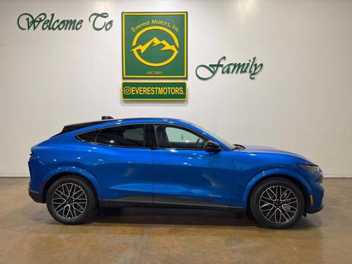 2025 Ford Mustang Mach-E Premium