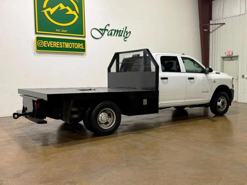 2022 RAM 3500 Tradesman/SLT/Laramie/Limited