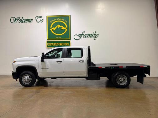 2023 Chevrolet Silverado 3500 WT