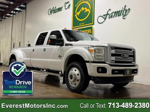 White 2016 Ford F-450 Platinum