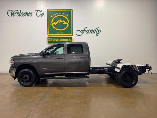 2021 RAM 3500 Tradesman/SLT/Laramie/Limited