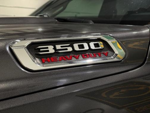 2021 RAM 3500 Tradesman/SLT/Laramie/Limited