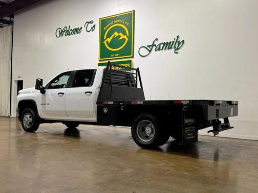2022 Chevrolet Silverado 3500 WT