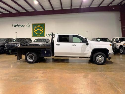 2022 Chevrolet Silverado 3500 WT