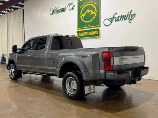 Carbonized Gray Metallic 2022 Ford F-350 Platinum