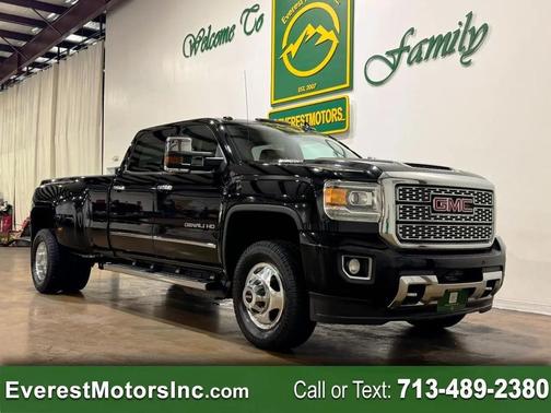 Onyx Black 2018 GMC Sierra 3500 Denali