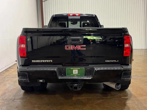 Onyx Black 2018 GMC Sierra 3500 Denali