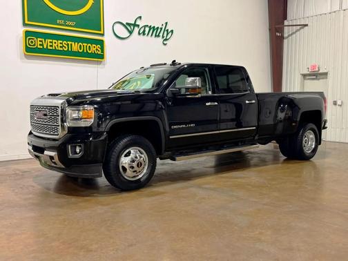 Onyx Black 2018 GMC Sierra 3500 Denali